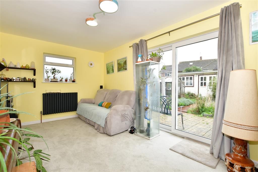 2 bed end terrace house for sale in Chestnut Grove, Bognor Regis, West Sussex PO22, £198,000