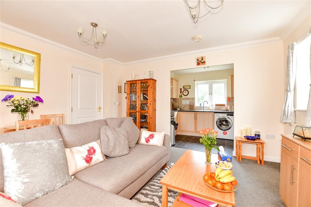 2 bed flat for sale in Brisley Close, Kingsnorth, Ashford, Kent TN23, £190,000