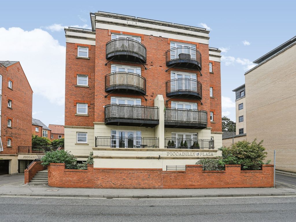 2 bed flat for sale in Piccadilly, York YO1, £280,000