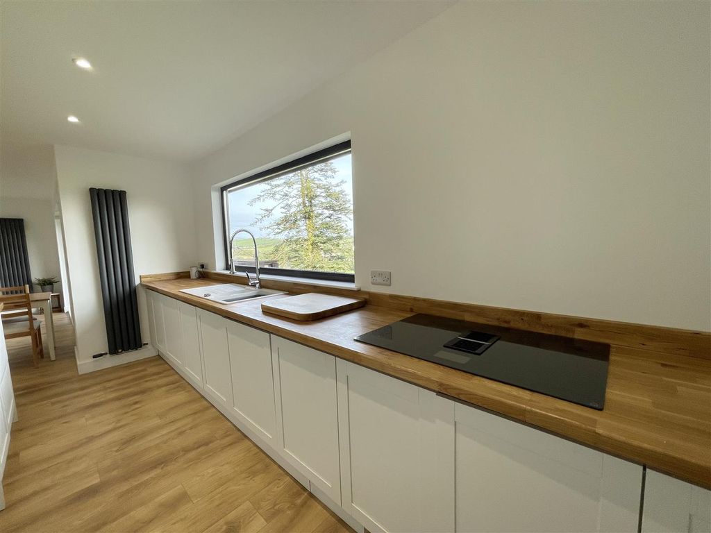 3 bed detached house for sale in Llandre, Bow Street SY24, £320,000