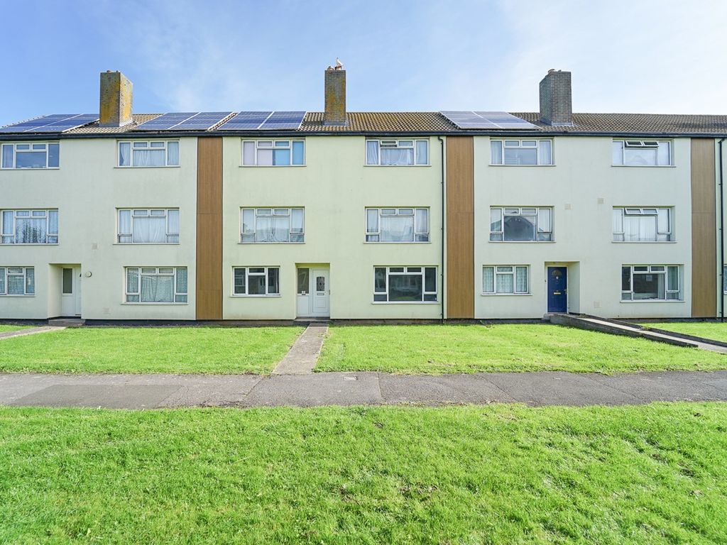 2 bed flat for sale in Monkton Avenue, Weston-Super-Mare BS24, £145,000