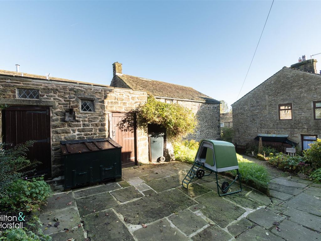 2 bed detached house for sale in Castle Acre Cottage, Garden Square, Trawden BB8, £324,950