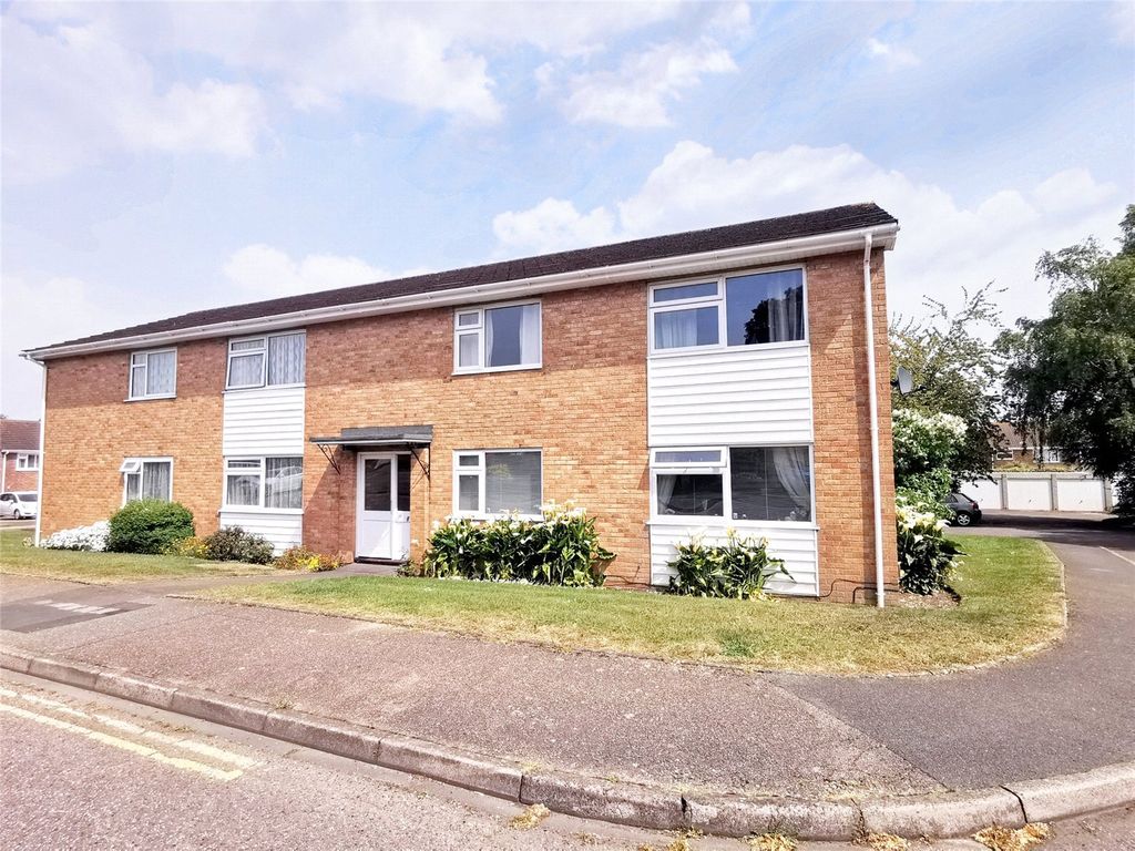 2 bed flat for sale in Beckhampton Road, Poole, Dorset BH15, £220,000