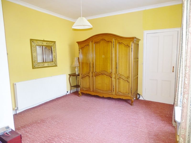 3 bed flat for sale in Queen Street, Alva FK12, £109,000