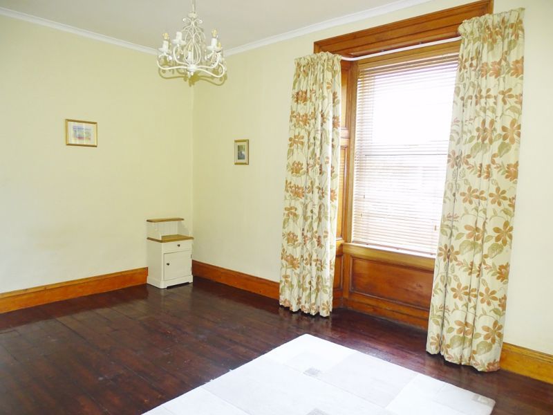 3 bed flat for sale in Queen Street, Alva FK12, £109,000