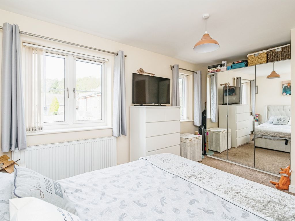 3 bed end terrace house for sale in Swan Lane, Wordsley, Stourbridge DY8, £215,000