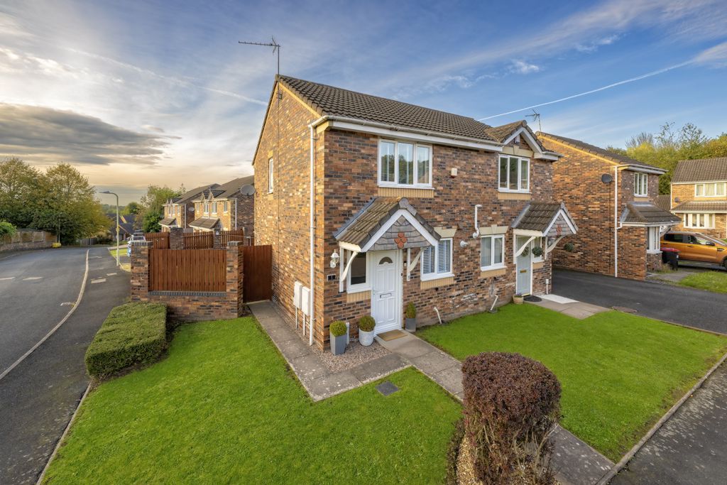 2 bed semi-detached house for sale in Foundry Close, Oakengates TF2, £179,995