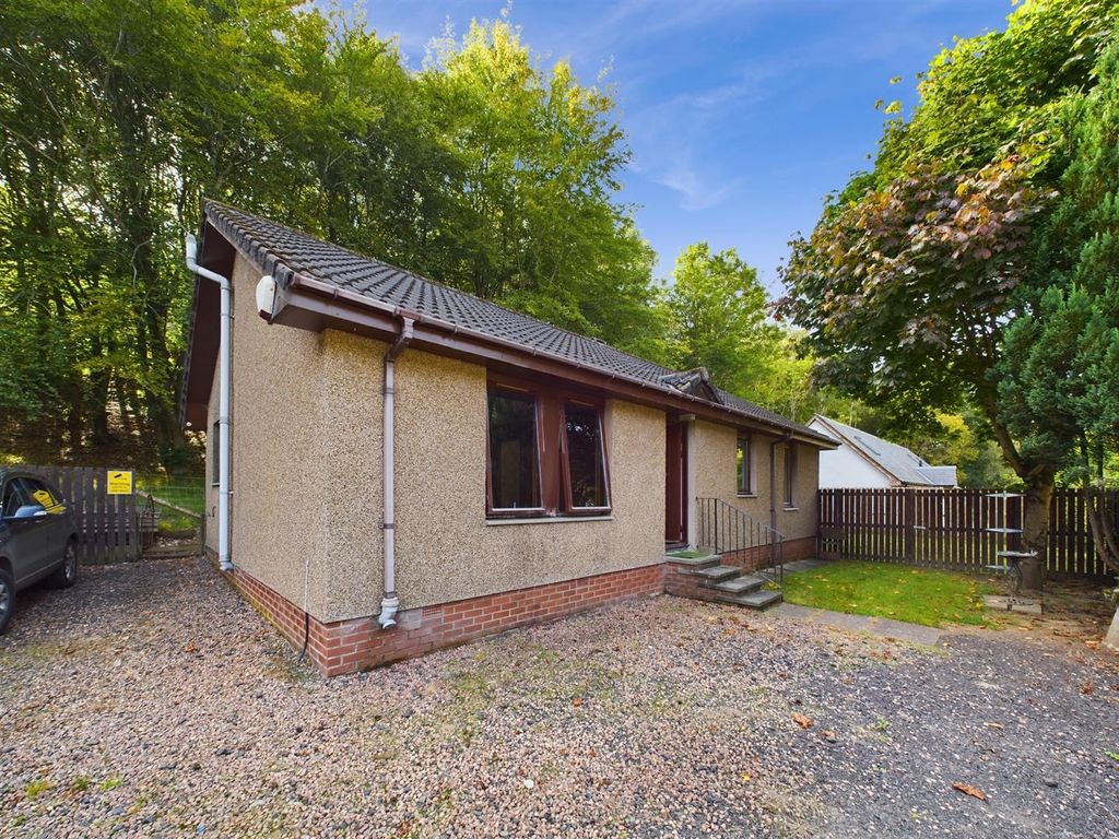 3 bed detached bungalow for sale in 6 Perth Road, Birnam, Dunkeld PH8, £270,000