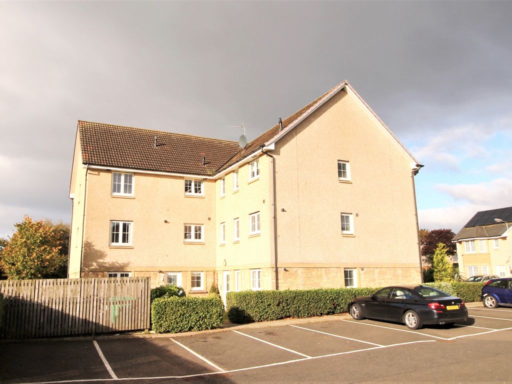 1 bed flat for sale in Sauchie Place, Kinglassie KY5, £80,000