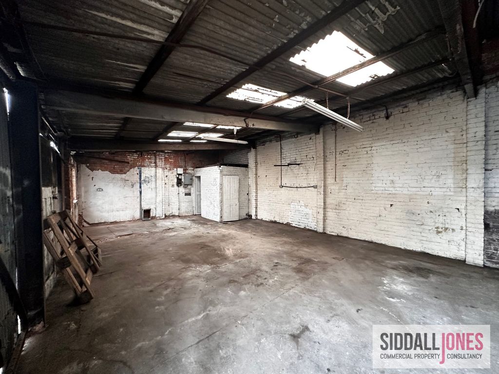 Industrial for sale in 3 Gate Street, Saltley, Birmingham B8, £100,000