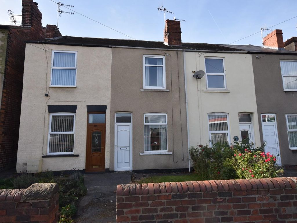 2 bed terraced house for sale in Derby Road, Chesterfield S40, £100,000