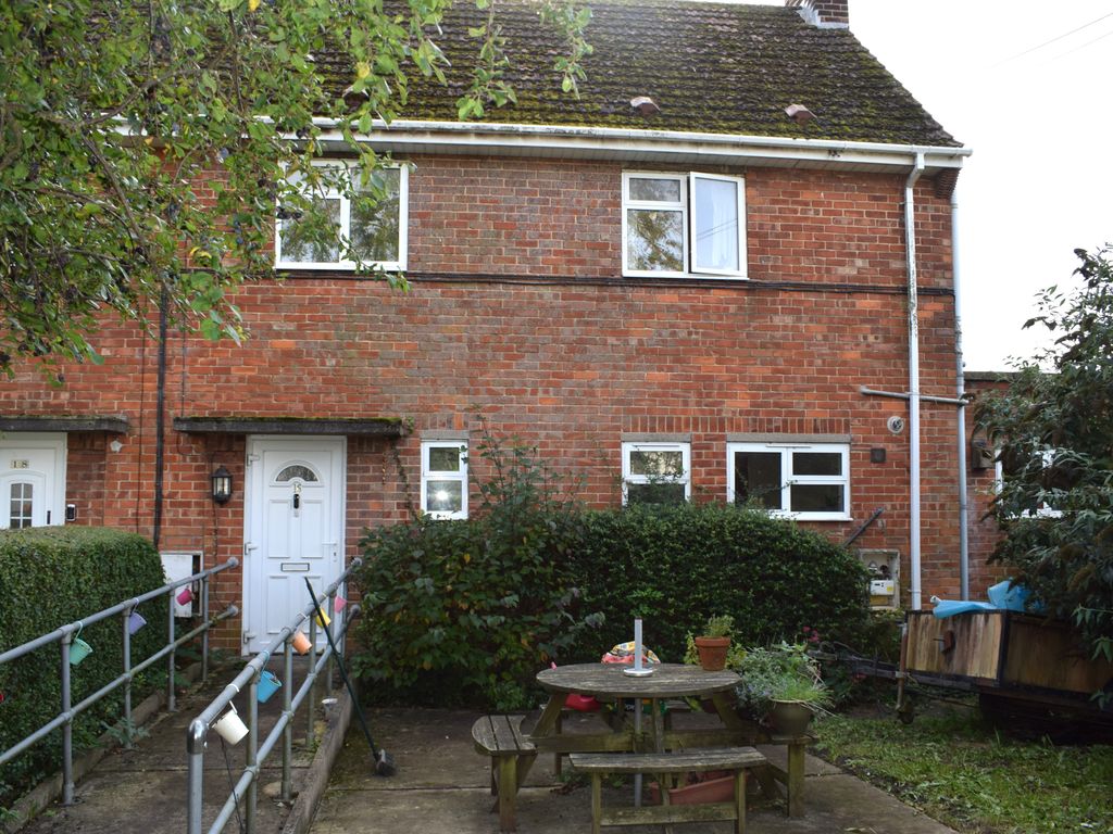 3 bed semi-detached house for sale in Bentley Lane, Grasby DN38, £175,000