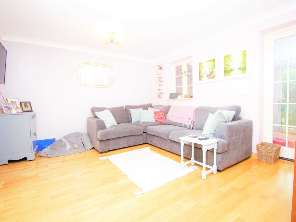 3 bed terraced house for sale in Woodman Court, Shaftesbury SP7, £260,000