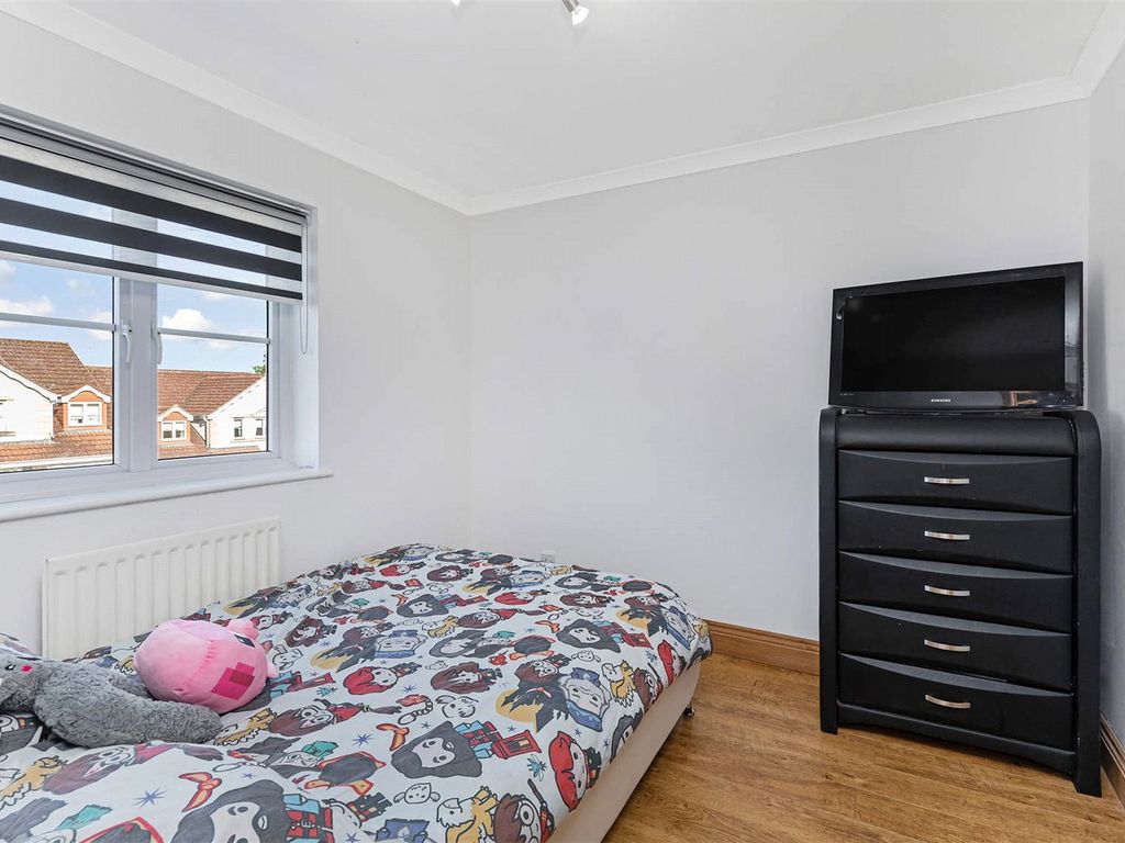4 bed detached house for sale in Foxdale Drive, Bonnybridge, Stirlingshire FK4, £245,000