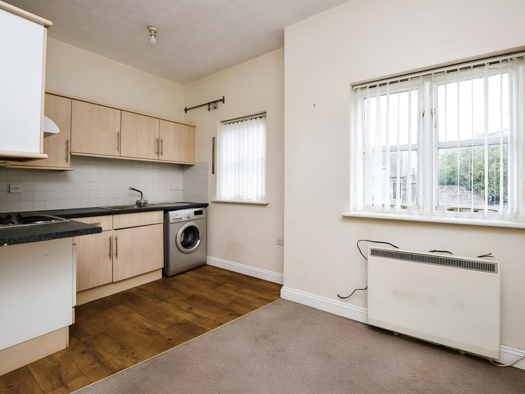 1 bed flat for sale in Little Whyte, Ramsey, Huntingdon PE26, £80,000