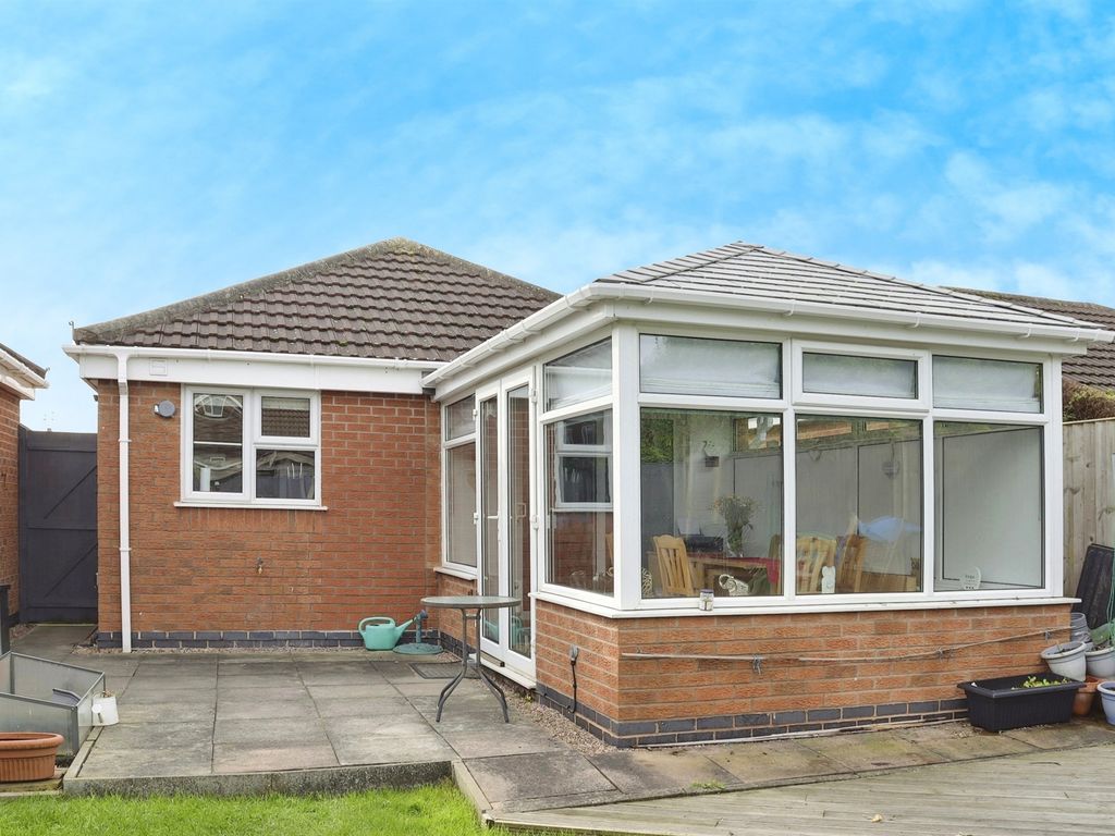 2 bed detached bungalow for sale in Appleby Road, Thurmaston, Leicester LE4, £265,000