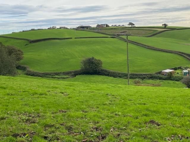 Land for sale in Pentremeurig Road, Carmarthen SA31, £70,000