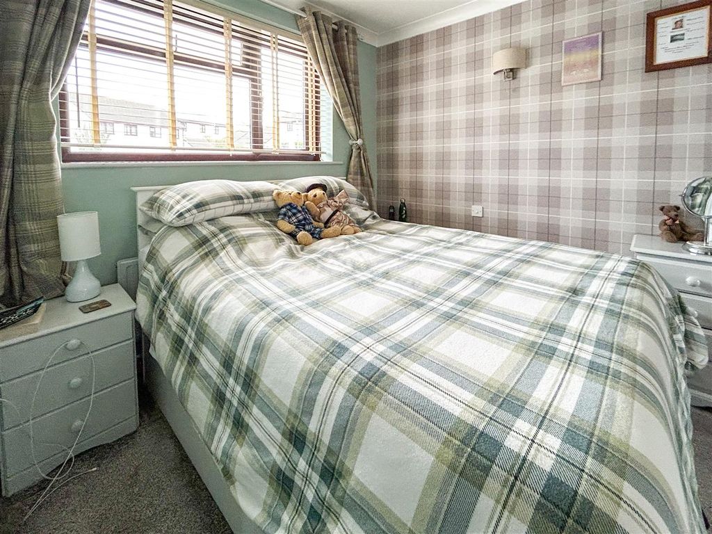 3 bed semi-detached house for sale in Gweal Wartha, Helston TR13, £280,000