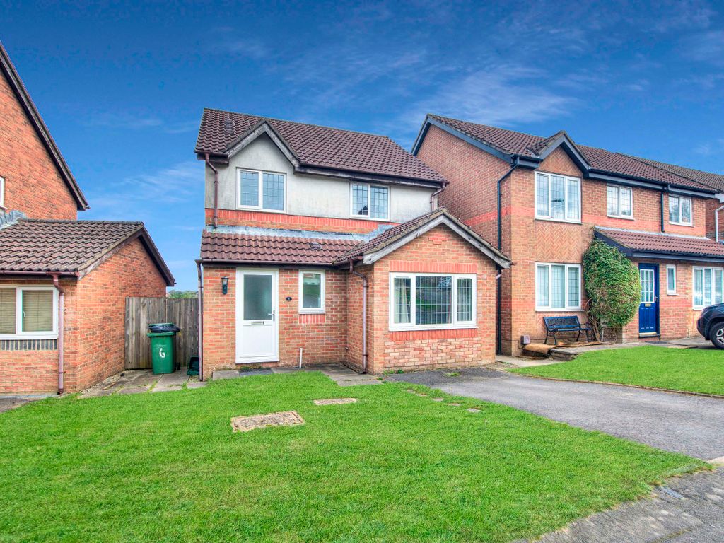 3 bed detached house for sale in Pant Llygodfa, Caerphilly CF83, £280,000
