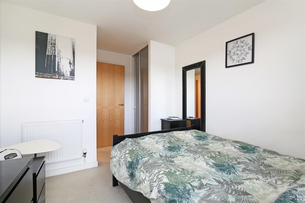 1 bed flat for sale in Conington Road, London SE13, £275,000