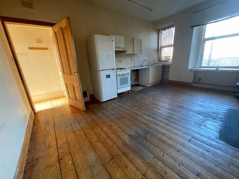 1 bed flat for sale in Lyon Street, Dundee DD4, £35,000