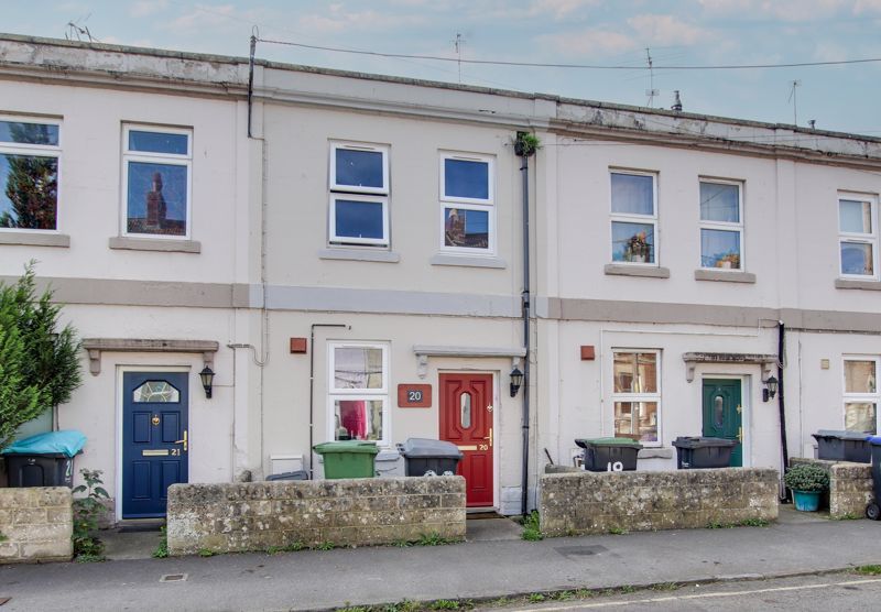 2 bed terraced house for sale in Harford Street, Trowbridge BA14, £180,000