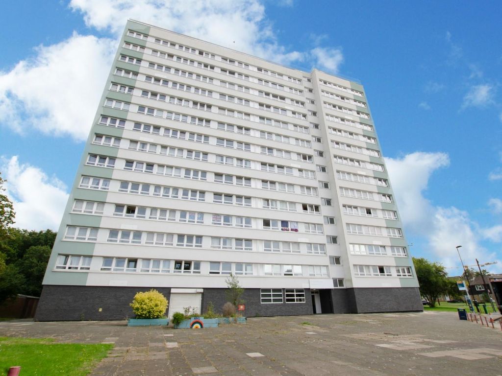 1 bed flat for sale in Warburton Road, Thornhill, Southampton SO19, £80,000