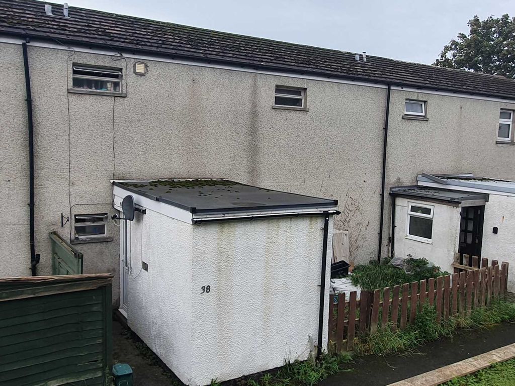 3 bed property for sale in Brynrheidol Estate, Llanbadarn Fawr SY23, £157,500