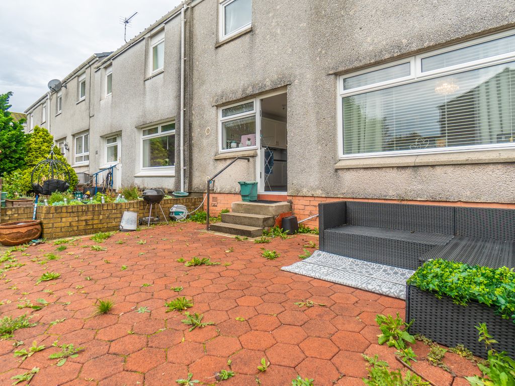 2 bed end terrace house for sale in Douglas Crescent, Erskine PA8, £125,000