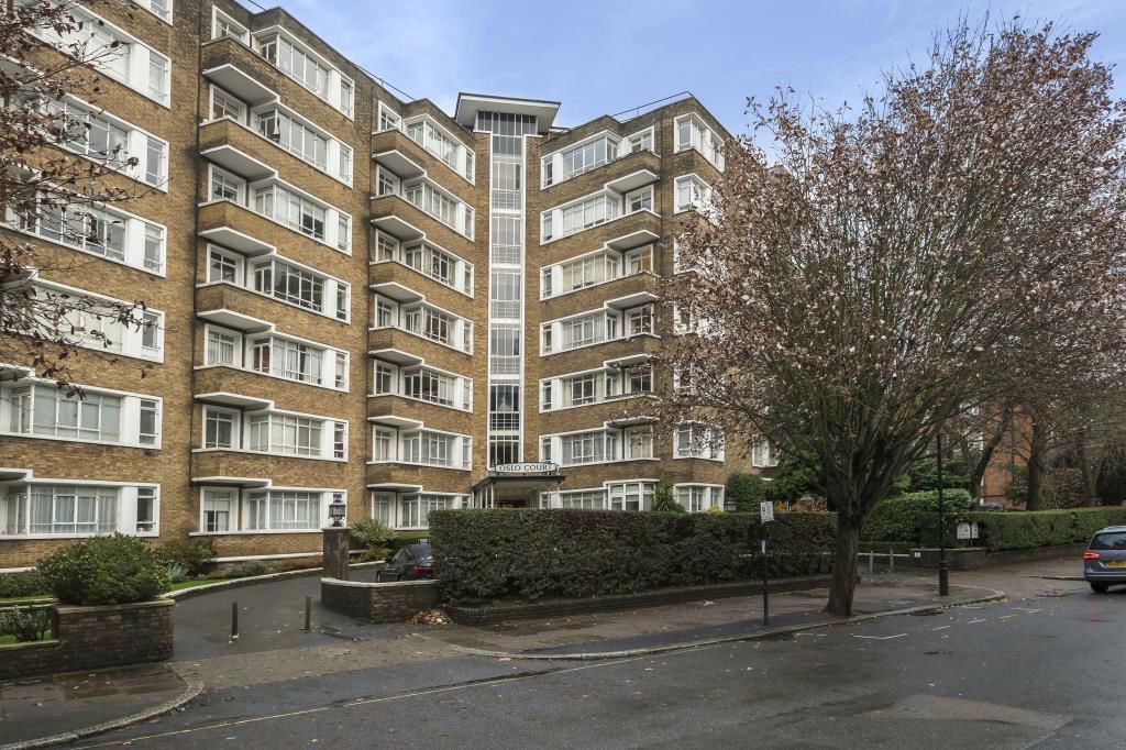 1 bed flat for sale in Prince Albert Road, London NW8, £200,000