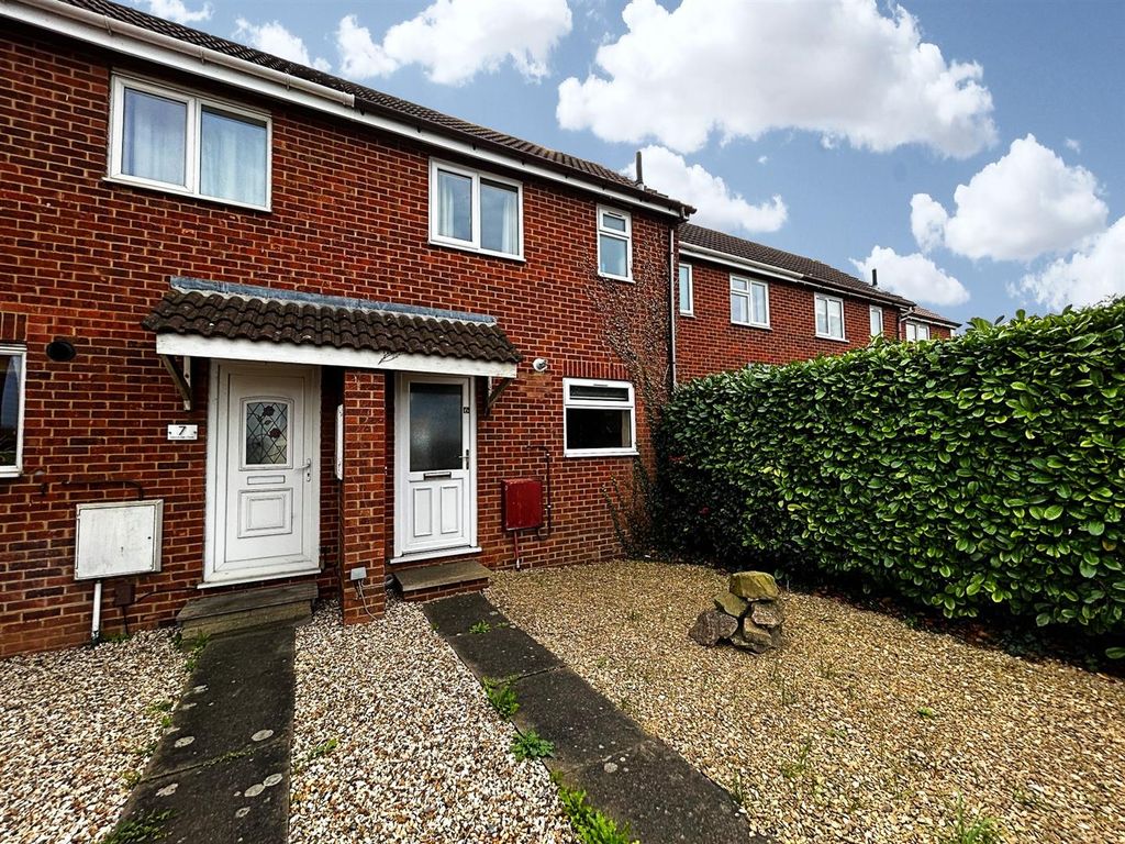 1 bed terraced house for sale in Meadvale Close, Longford, Gloucester GL2, £160,000