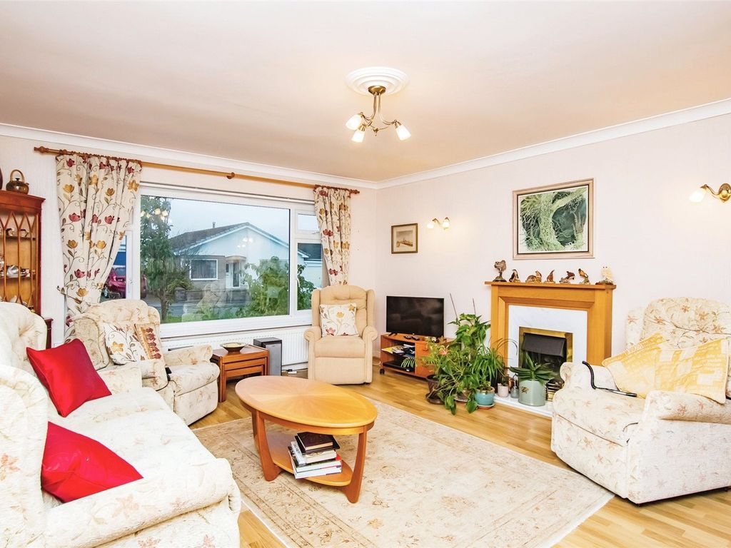 3 bed bungalow for sale in Brynhyfryd, Llanddarog, Carmarthen, Carmarthenshire SA32, £320,000