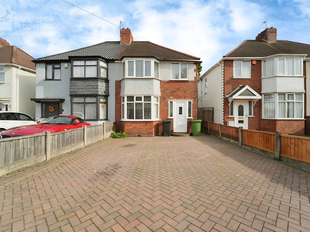 3 bed semi-detached house for sale in Prestwood Avenue, Wolverhampton, West Midlands WV11, £190,000