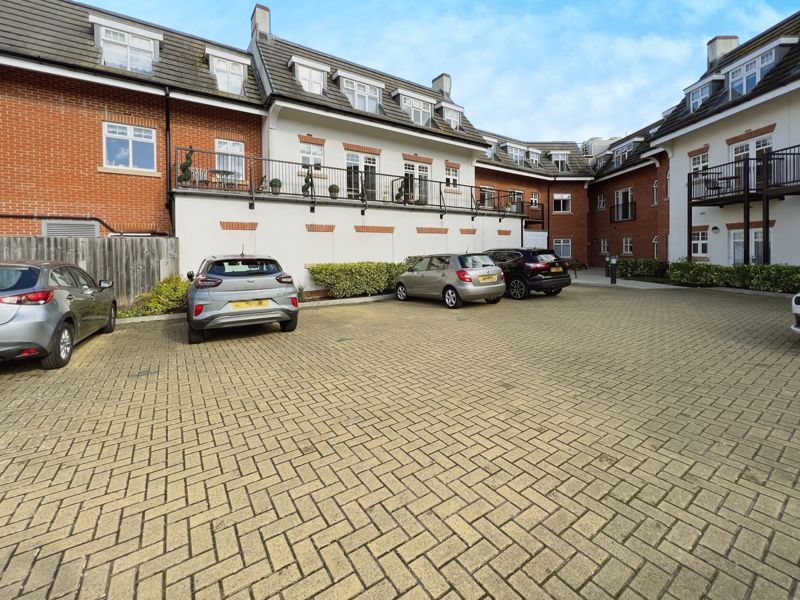 1 bed property for sale in Tuckton Road, Southbourne, Bournemouth BH6, £200,000