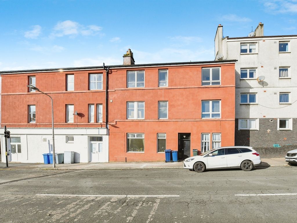 1 bed flat for sale in Grant Street, Helensburgh G84, £65,000
