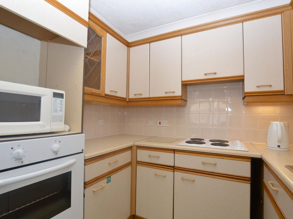 1 bed flat for sale in Elim Terrace, Plymouth, Devon PL3, £105,000