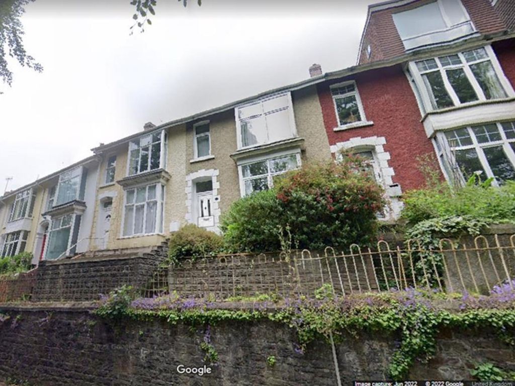 4 bed property for sale in Brynmill Terrace, Brynmill, Swansea SA2, £235,000