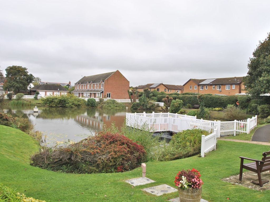 2 bed property for sale in Cleeve Lake Court, Bishops Cleeve, Cheltenham GL52, £225,000