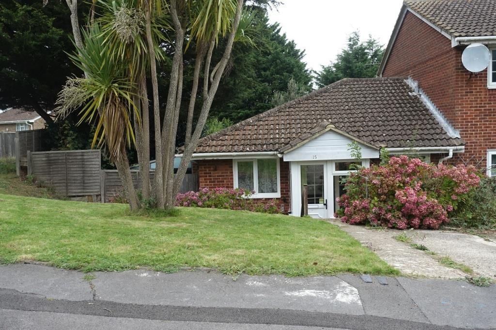 2 bed bungalow for sale in Forest Way, Hastings TN34, £250,000