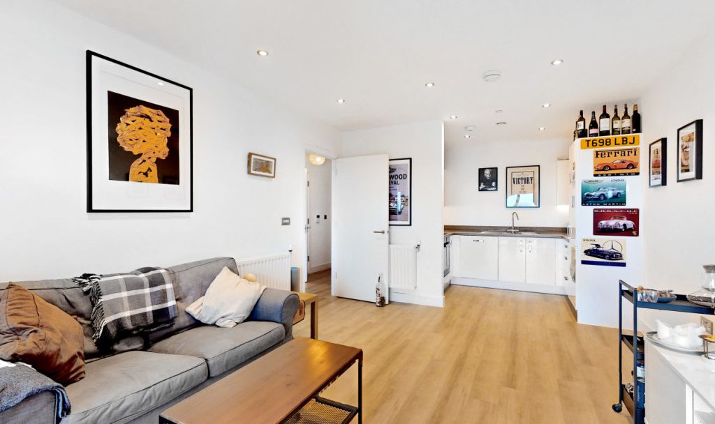 1 bed flat for sale in Valiant Lane, Cambridge CB5, £139,500
