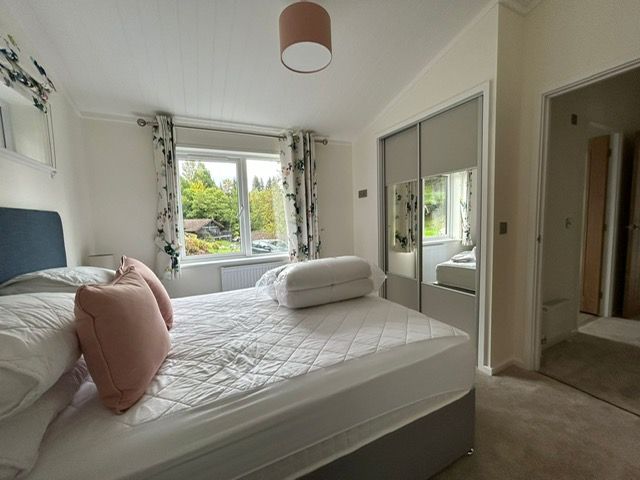 3 bed lodge for sale in Killin FK21, £269,995