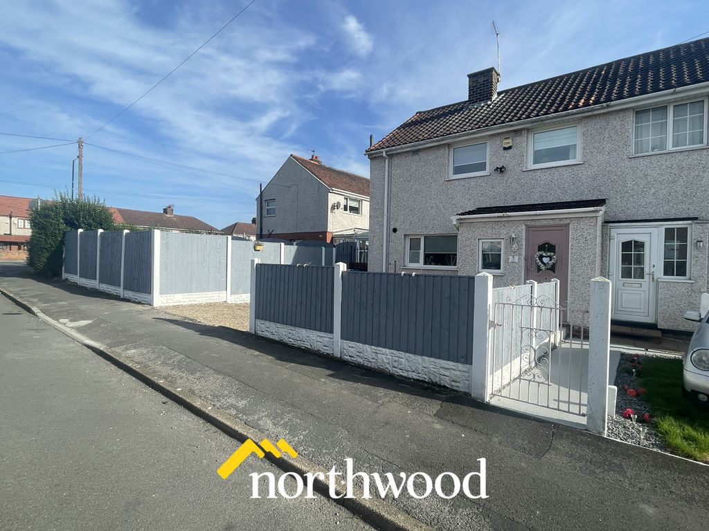 3 bed semi-detached house for sale in The Oval, Dunscroft, Doncaster DN7, £145,000
