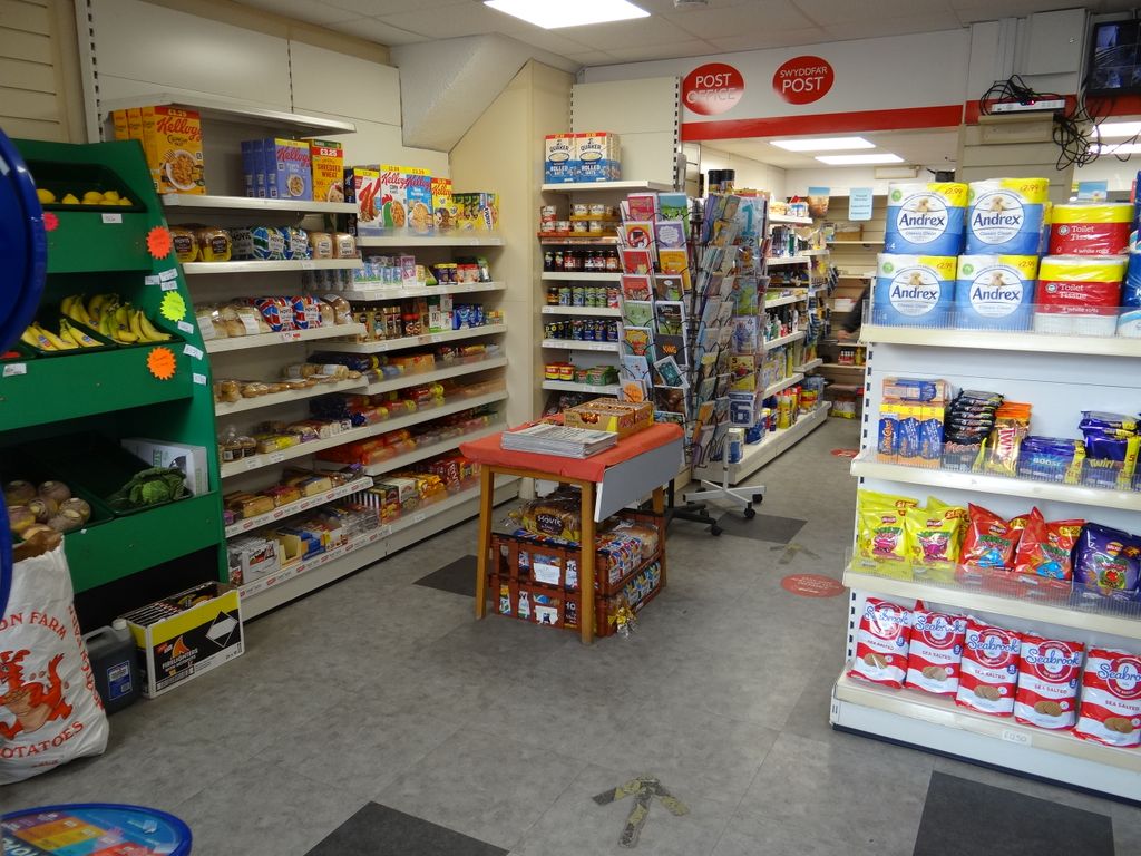 Retail premises for sale in Carmarthen Road, Kilgetty, Pembrokeshire SA68, £325,000