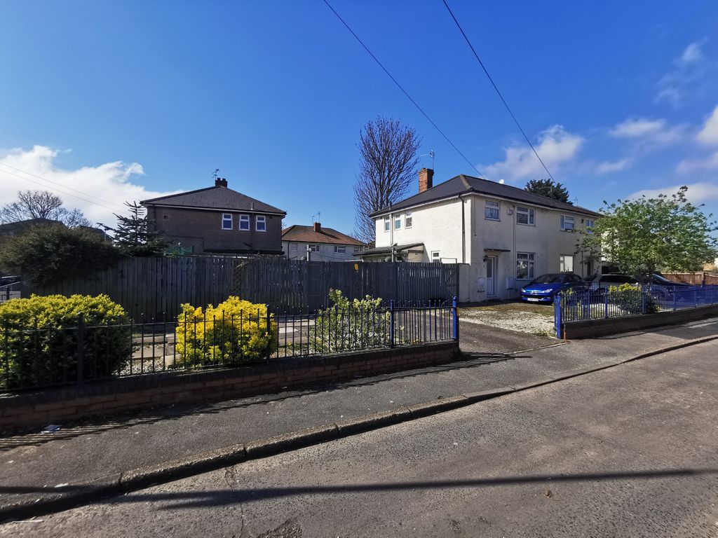 3 bed semi-detached house for sale in Camerton Grove, Preston Road HU9, £80,000