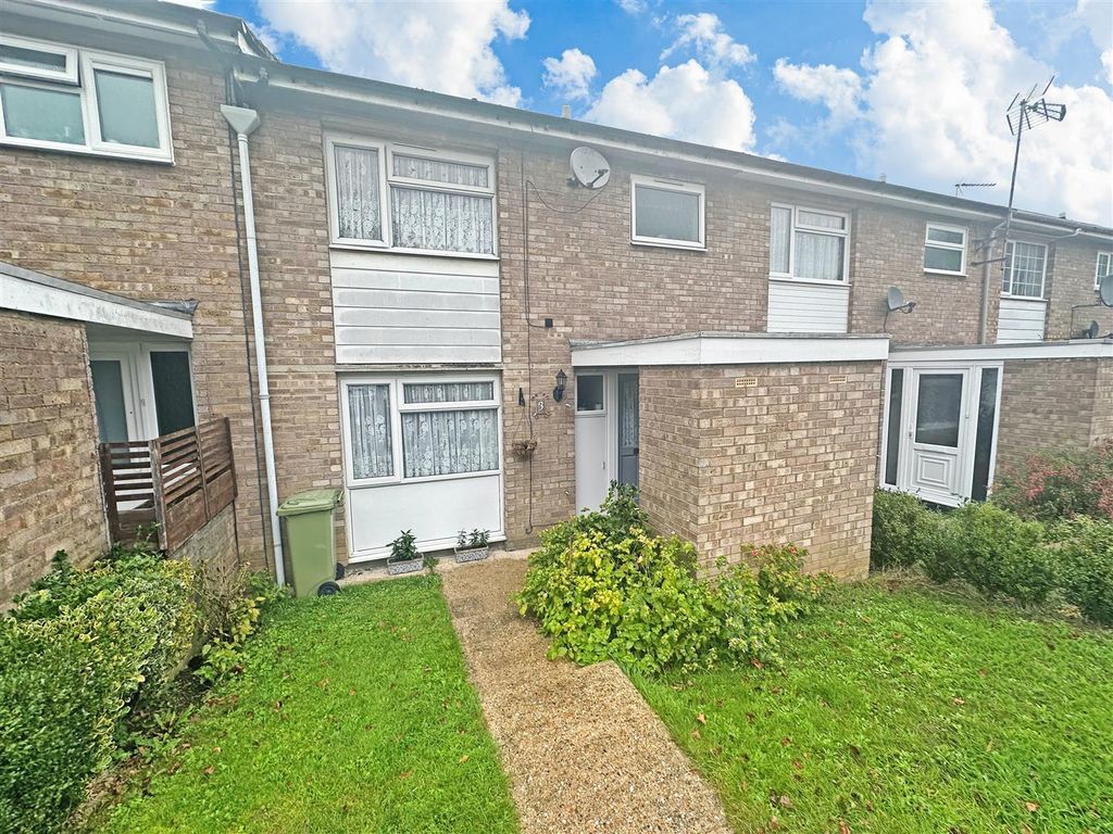 3 bed terraced house for sale in Bridgeway, New Bradwell, Milton Keynes MK13, £240,000