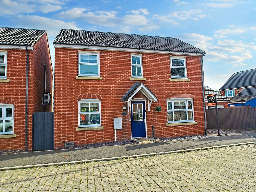 3 bed detached house for sale in Griffin Drive, Penallta CF82, £290,000