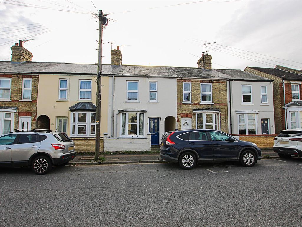 2 bed terraced house for sale in St. Philips Road, Newmarket CB8, £250,000