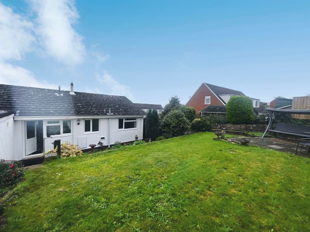 2 bed semi-detached bungalow for sale in Alstone Road, Tiverton EX16, £255,000