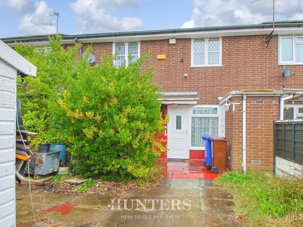 3 bed terraced house for sale in Braxton Walk, Manchester M9, £120,000