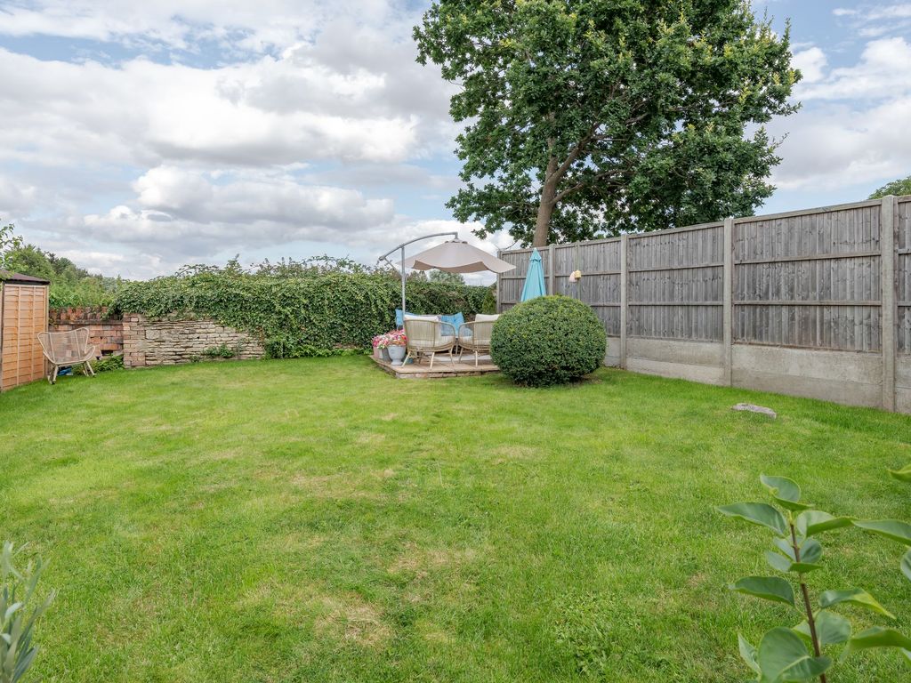 3 bed semi-detached house for sale in The High Road, Felmersham MK43, £300,000